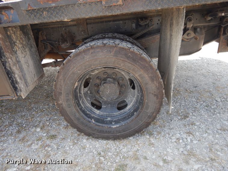 image for item DH0062 2013 Dodge Ram 5500HD  Crew Cab flatbed truck