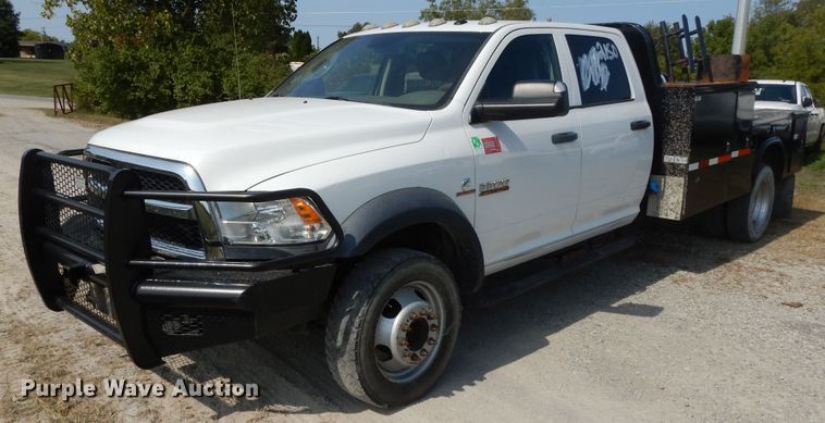 image for item DH0067 2014 Dodge Ram 5500HD  Crew Cab flatbed truck