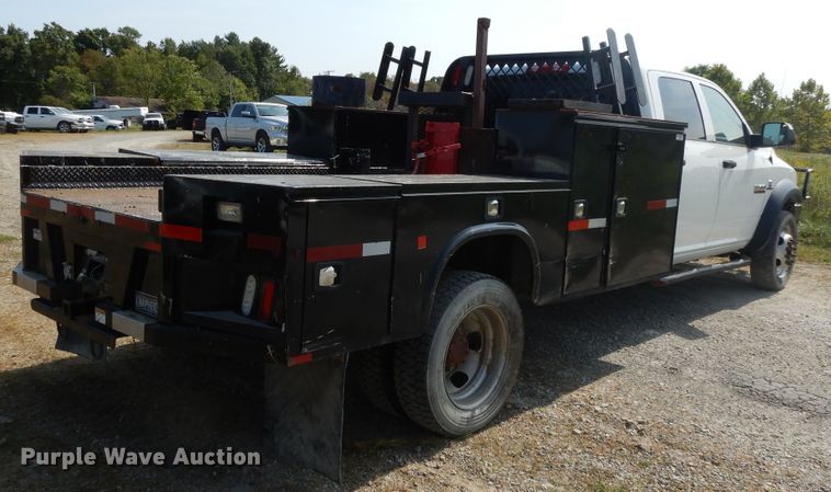 image for item DH0067 2014 Dodge Ram 5500HD  Crew Cab flatbed truck