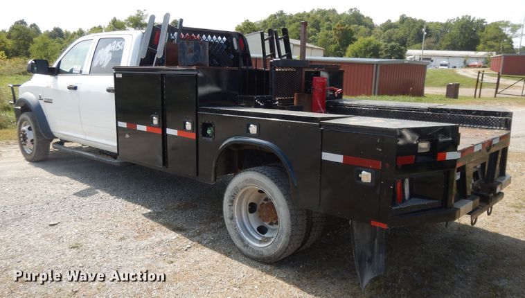 image for item DH0067 2014 Dodge Ram 5500HD  Crew Cab flatbed truck