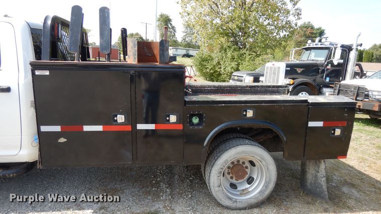 image for item DH0067 2014 Dodge Ram 5500HD  Crew Cab flatbed truck