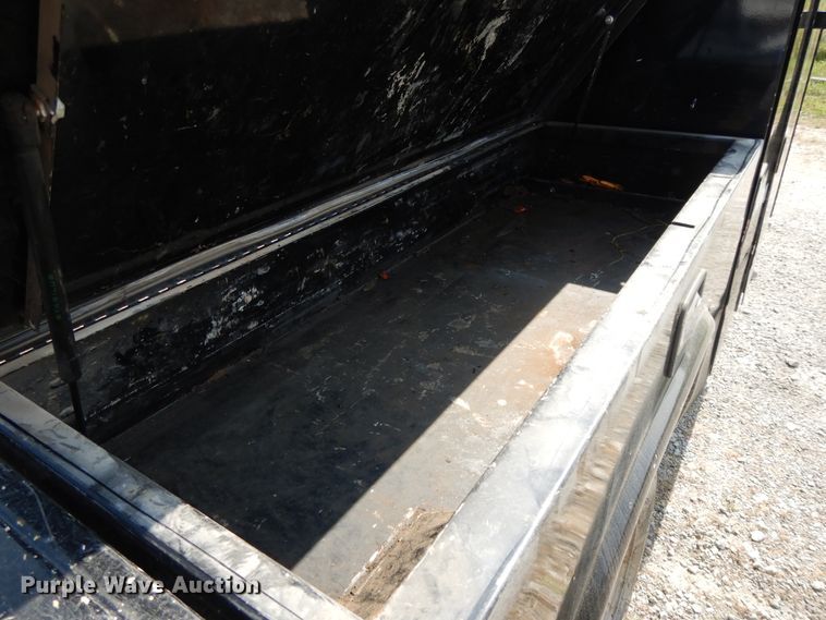 image for item DH0067 2014 Dodge Ram 5500HD  Crew Cab flatbed truck