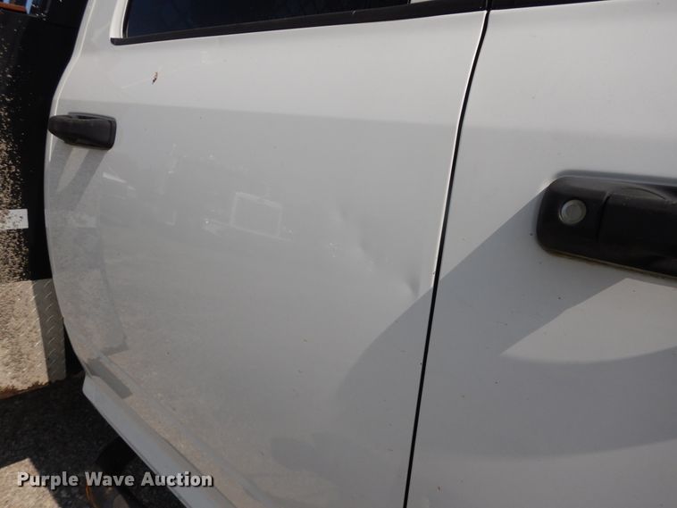 image for item DH0067 2014 Dodge Ram 5500HD  Crew Cab flatbed truck