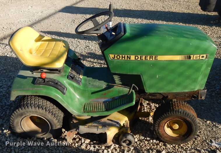 image for item DH0109 John Deere 160 lawn mower