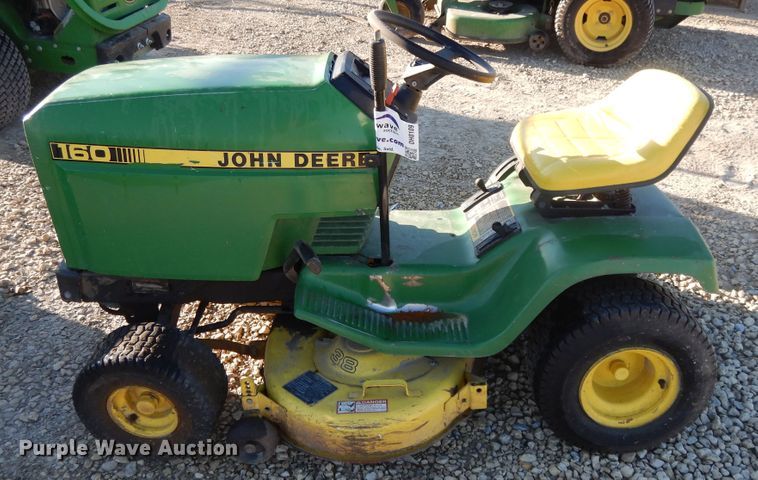image for item DH0109 John Deere 160 lawn mower