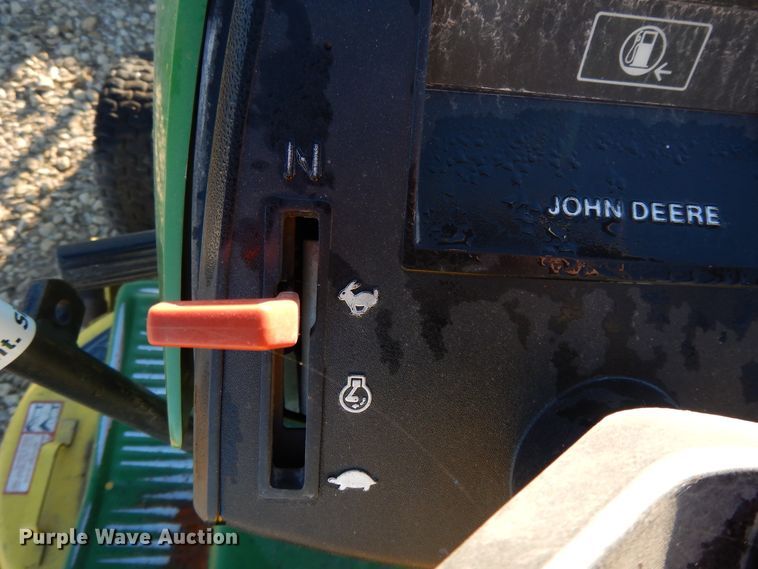 image for item DH0109 John Deere 160 lawn mower
