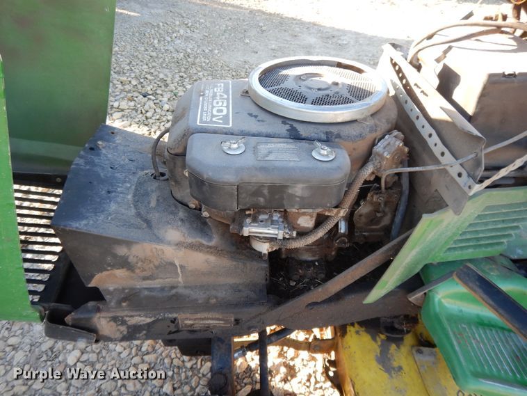 image for item DH0109 John Deere 160 lawn mower