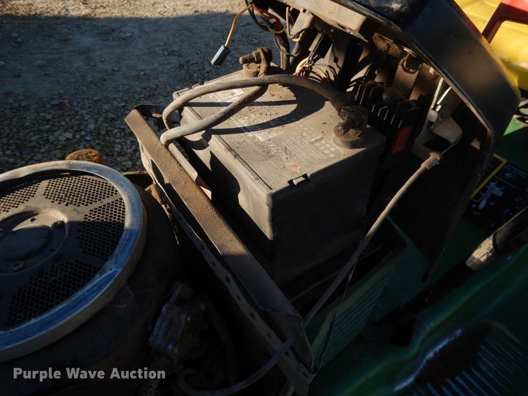 image for item DH0109 John Deere 160 lawn mower