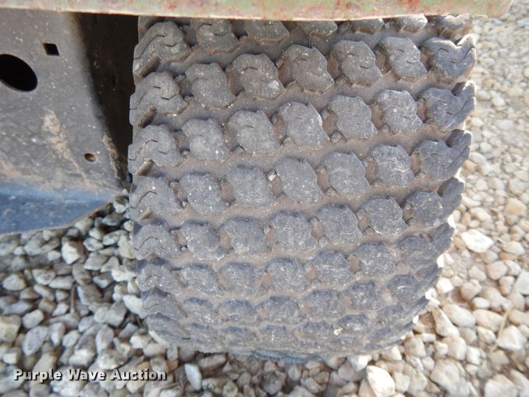 image for item DH0109 John Deere 160 lawn mower