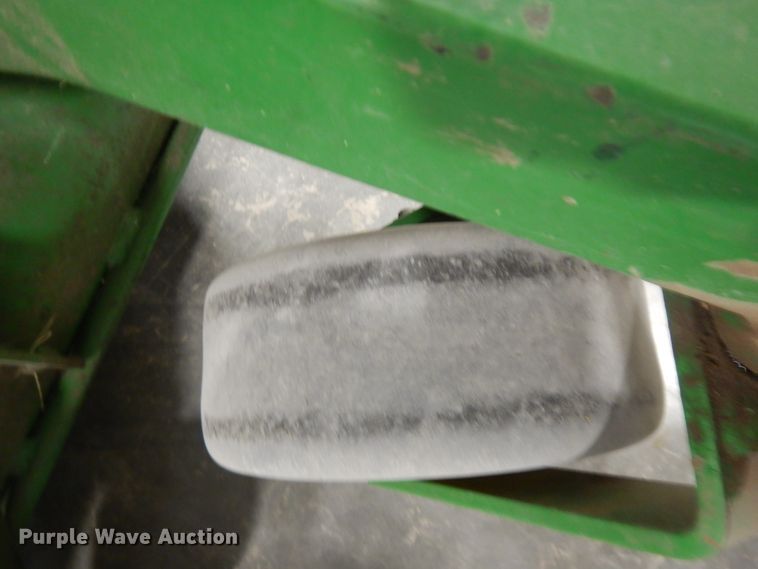 image for item DH0112 John Deere Ztrak 737 ZTR lawn mower