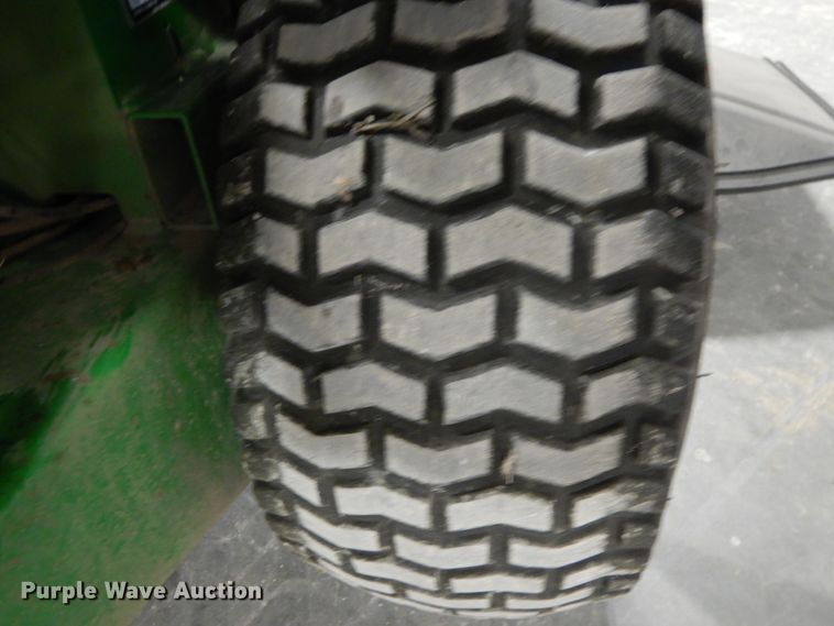 image for item DH0112 John Deere Ztrak 737 ZTR lawn mower