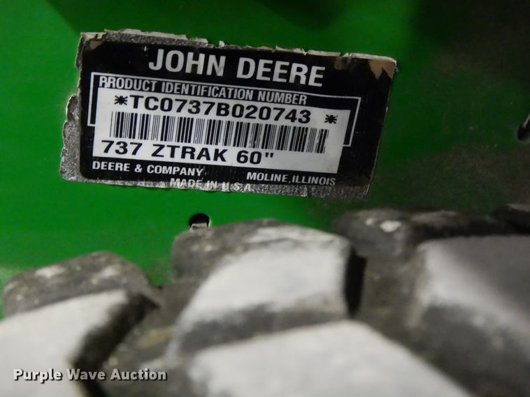 image for item DH0112 John Deere Ztrak 737 ZTR lawn mower