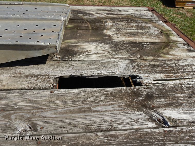 image for item DH0122 1977 Hillsboro equipment trailer