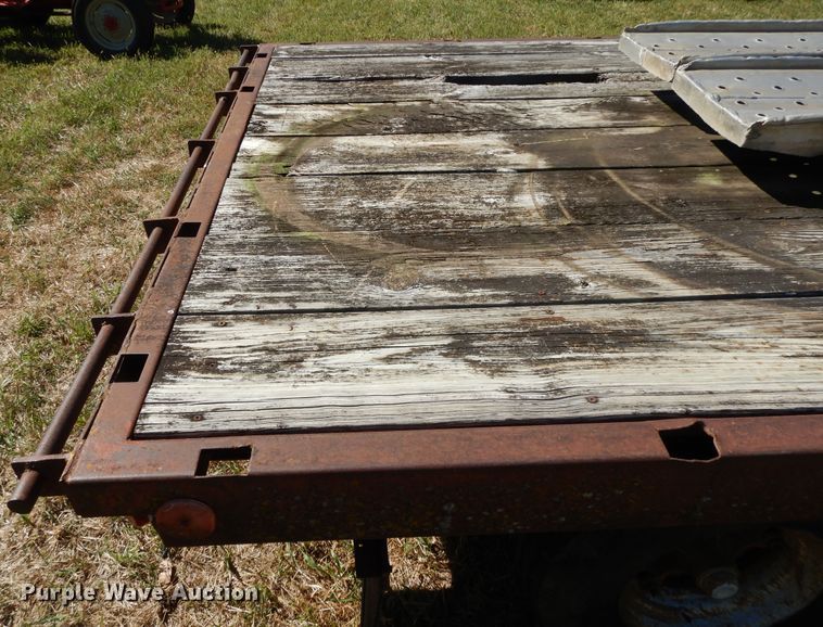 image for item DH0122 1977 Hillsboro equipment trailer