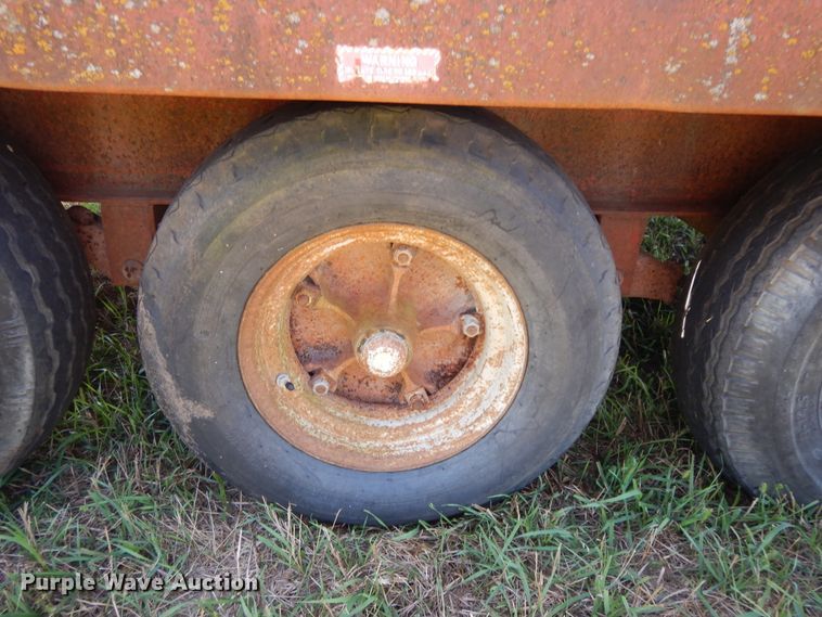 image for item DH0122 1977 Hillsboro equipment trailer