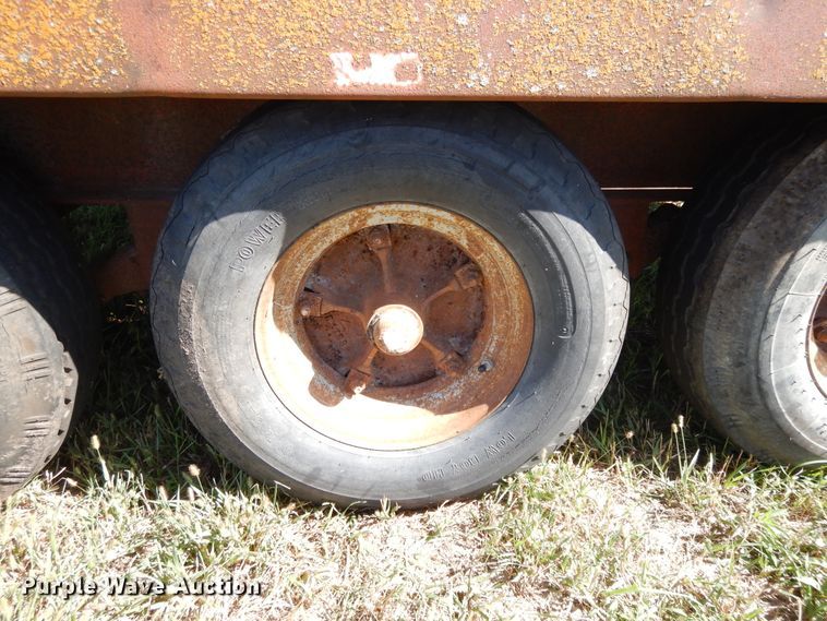 image for item DH0122 1977 Hillsboro equipment trailer