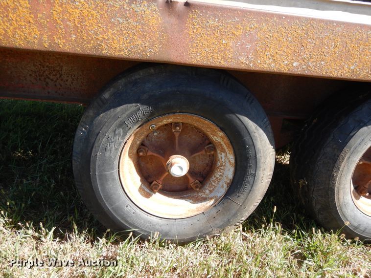 image for item DH0122 1977 Hillsboro equipment trailer