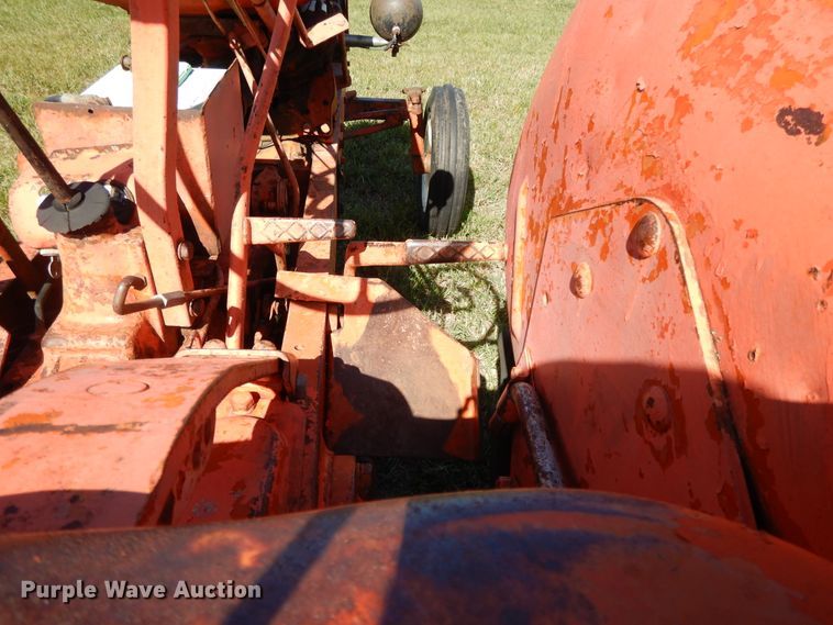 image for item DH0125 Allis Chalmers  tractor
