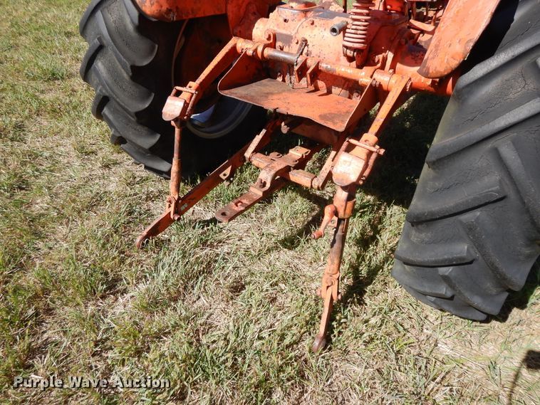 image for item DH0125 Allis Chalmers  tractor