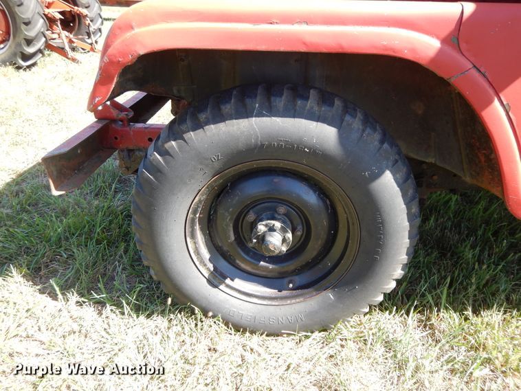 image for item DH0126 1955 Willy's Jeep M170  SUV