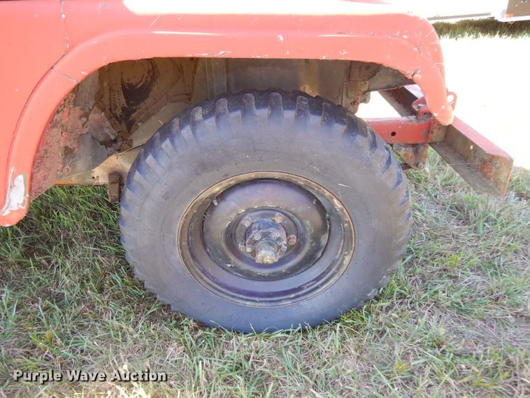image for item DH0126 1955 Willy's Jeep M170  SUV