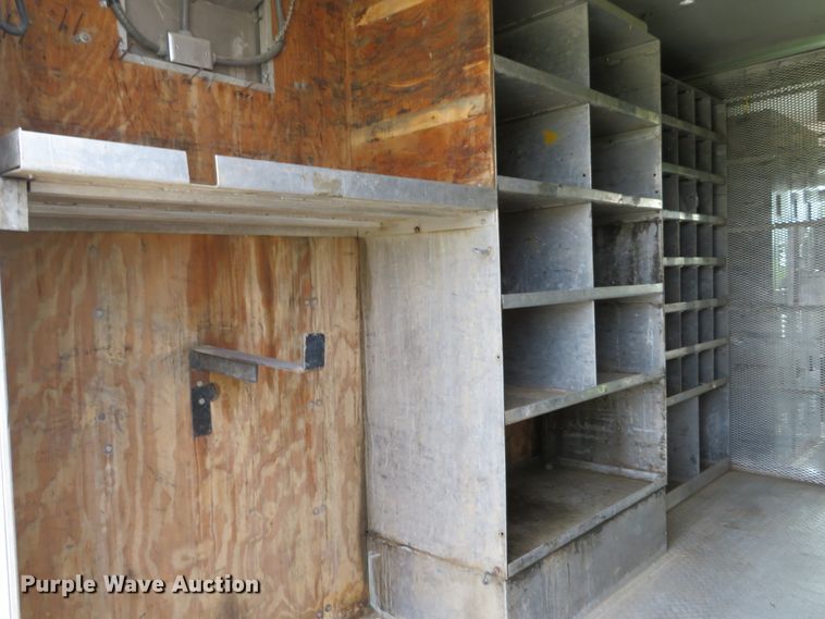 image for item DH1202 2004 Freightliner MT45  delivery truck