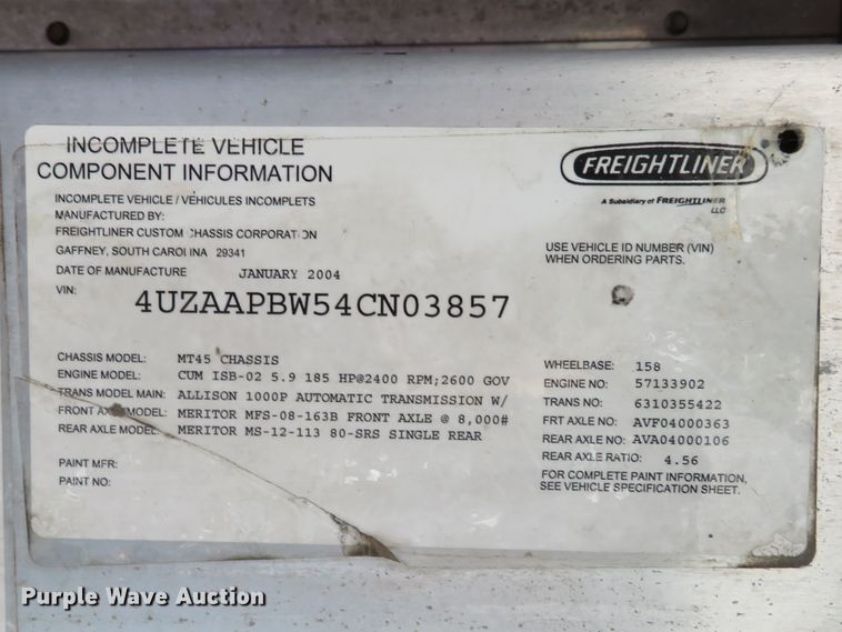 image for item DH1202 2004 Freightliner MT45  delivery truck