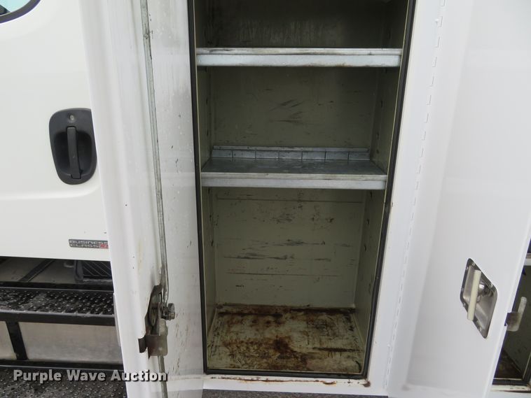 image for item DH1225 2010 Freightliner Business Class M2  utility truck