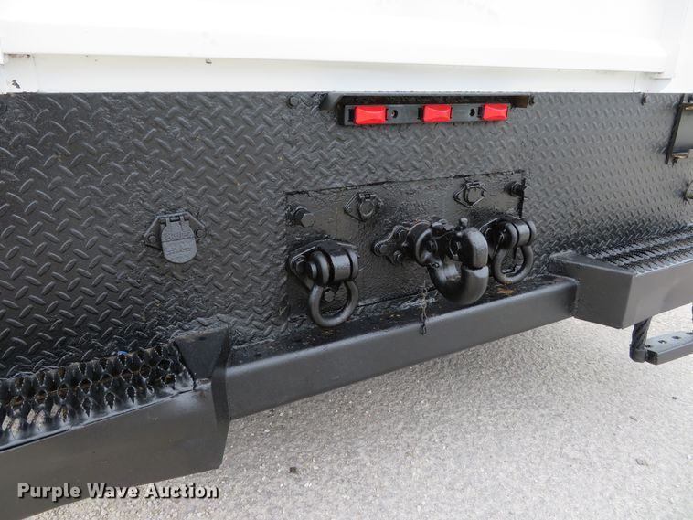 image for item DH1225 2010 Freightliner Business Class M2  utility truck