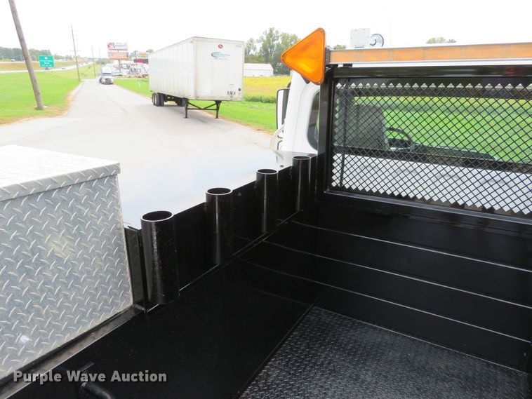 image for item DH1225 2010 Freightliner Business Class M2  utility truck