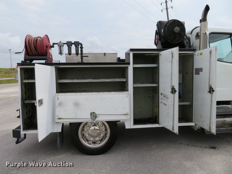 image for item DH1225 2010 Freightliner Business Class M2  utility truck