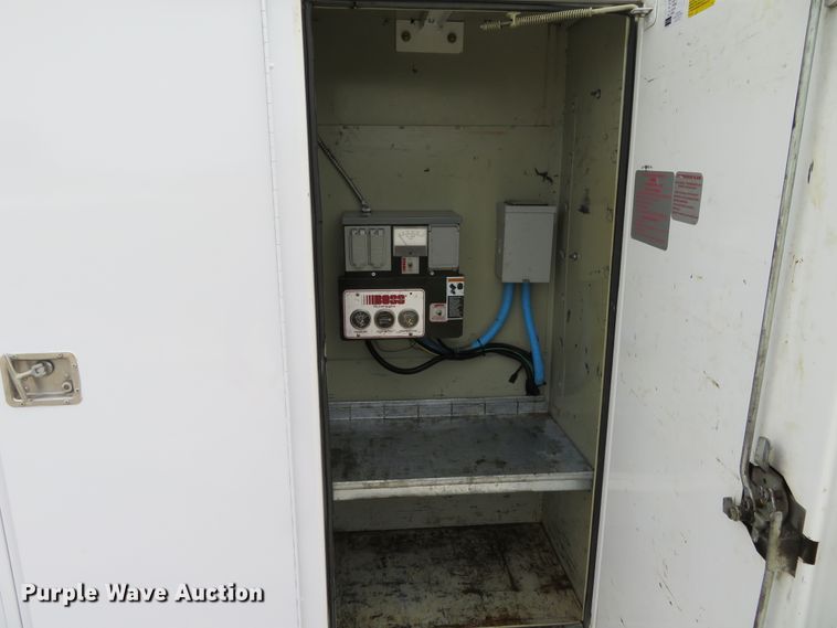 image for item DH1225 2010 Freightliner Business Class M2  utility truck