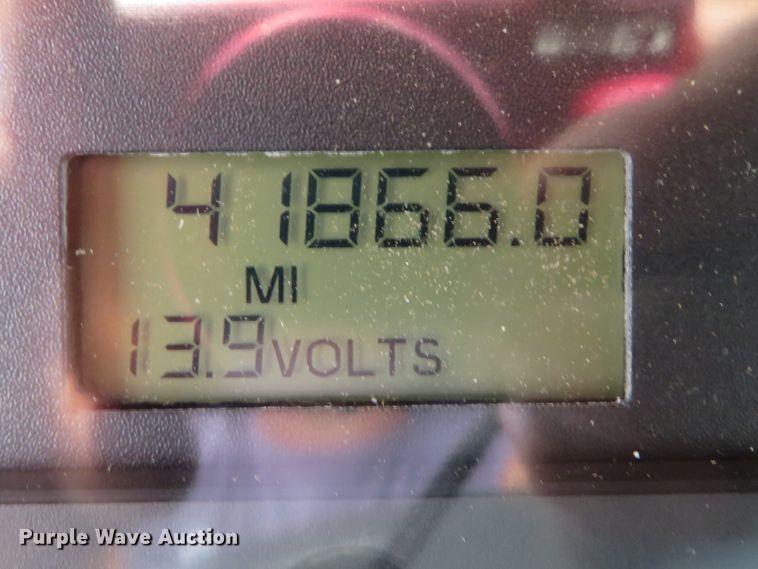 image for item DH1225 2010 Freightliner Business Class M2  utility truck