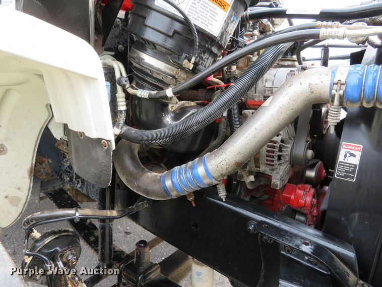 image for item DH1225 2010 Freightliner Business Class M2  utility truck