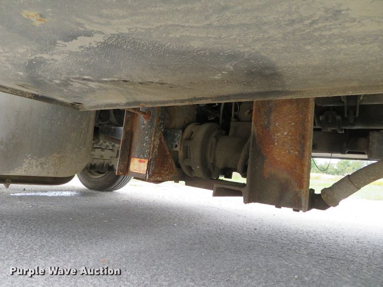 image for item DH1225 2010 Freightliner Business Class M2  utility truck