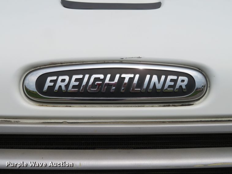 image for item DH1225 2010 Freightliner Business Class M2  utility truck