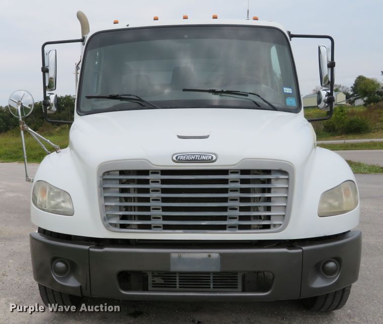 image for item DH1227 2009 Freightliner M2  utility truck