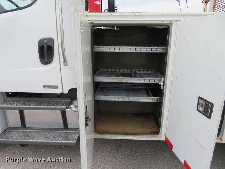 image for item DH1227 2009 Freightliner M2  utility truck