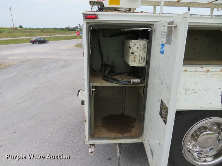 image for item DH1227 2009 Freightliner M2  utility truck