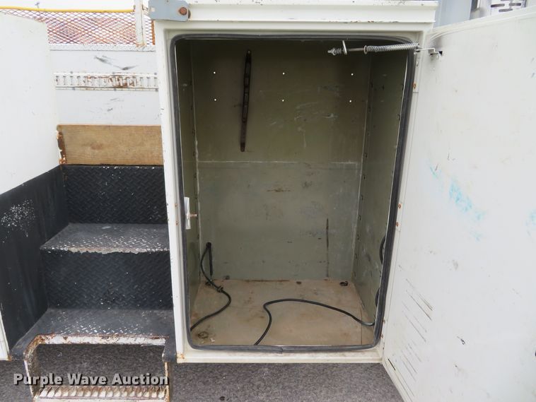 image for item DH1227 2009 Freightliner M2  utility truck