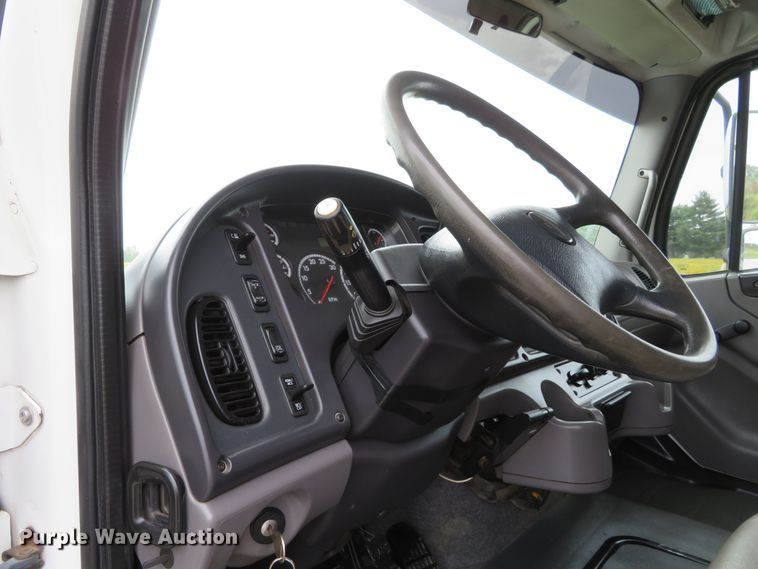 image for item DH1227 2009 Freightliner M2  utility truck