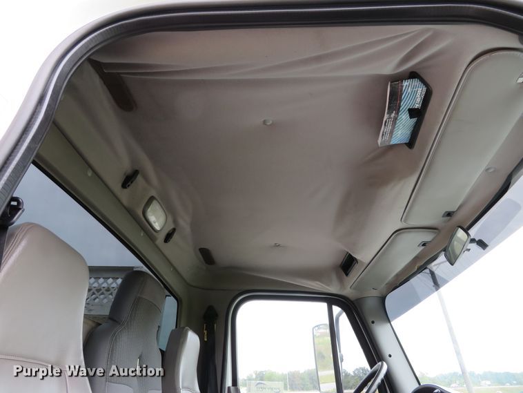 image for item DH1227 2009 Freightliner M2  utility truck