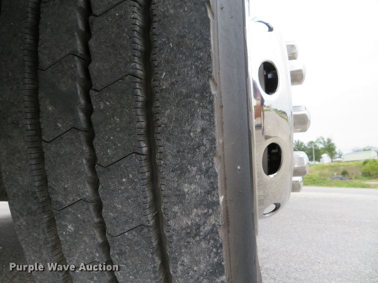 image for item DH1227 2009 Freightliner M2  utility truck