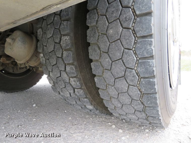 image for item DH1227 2009 Freightliner M2  utility truck