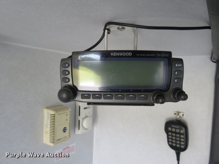 image for item DH1228 2002 Ford Econoline E450 Super Duty  ambulance