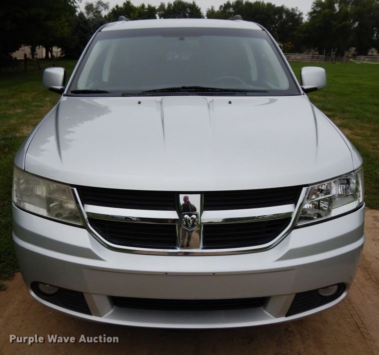image for item DH6655 2010 Dodge Journey  SUV