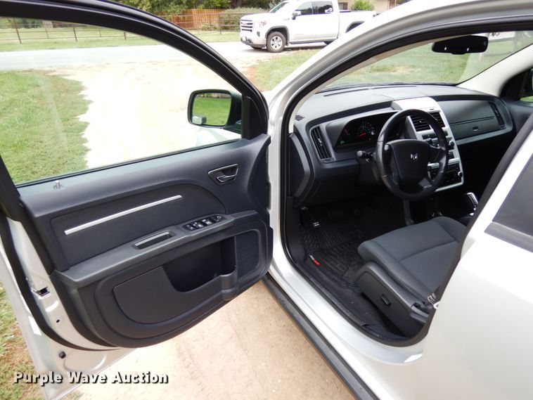 image for item DH6655 2010 Dodge Journey  SUV