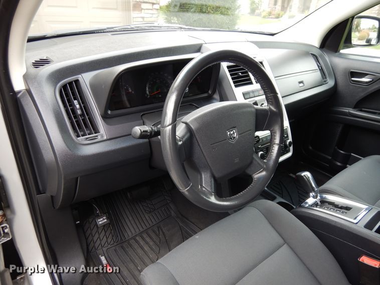image for item DH6655 2010 Dodge Journey  SUV