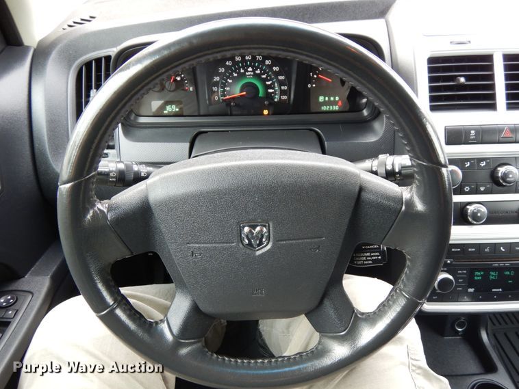 image for item DH6655 2010 Dodge Journey  SUV