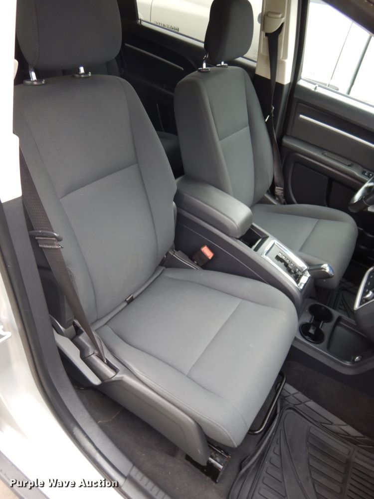 image for item DH6655 2010 Dodge Journey  SUV